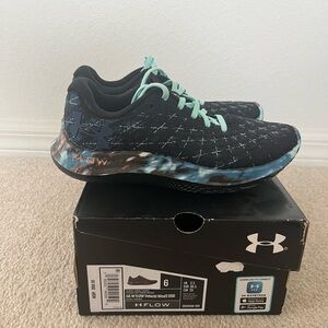 Under Armour Flow Velociti Wind2 running shoes.